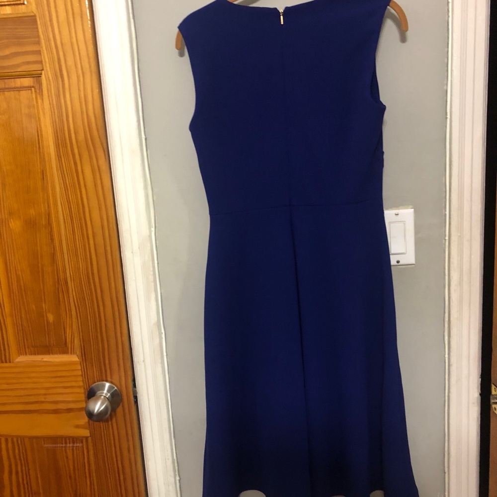 DKNY dress with beautiful hem detailing - Picture 3 of 5